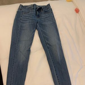 American Eagle super stretch jeans